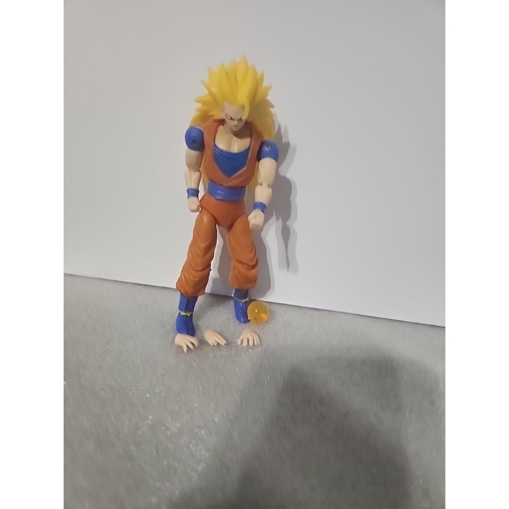 Bandai Dragon Ball Super Dragon Stars Super Saiyan 3 Goku 6.5-inch action figure